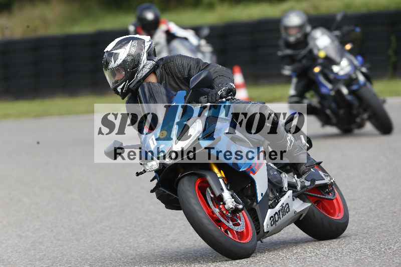 /40 05.08.2025 FREERIDE Training ADR/Gruppe B/1